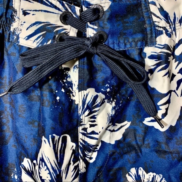 Aeropostale Men's Blue Floral Swim Trunks Board Hawaiian Shorts - Picture 5 of 6